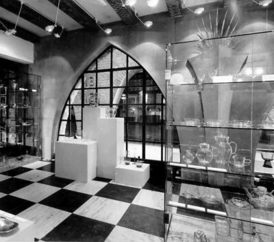 Robinson-Crusoe-Haus, Crusoe-Halle Glasausstellung