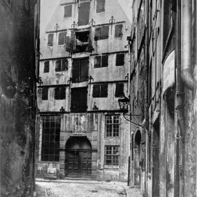 Böttcherstraße vor 1908, Blick nN auf Nr 6 Fassade um 1900