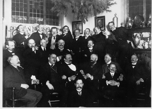 Niedersachsenrunde im Roselius-Haus um 1910