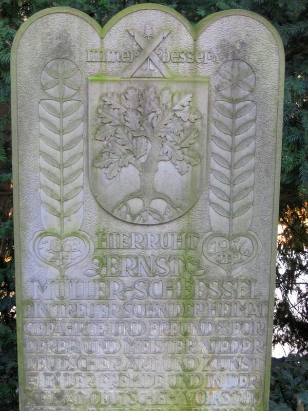 Grabstein Ernst Müller-Scheessel, Bremen Riensberger Friedhof (Foto Teumer)